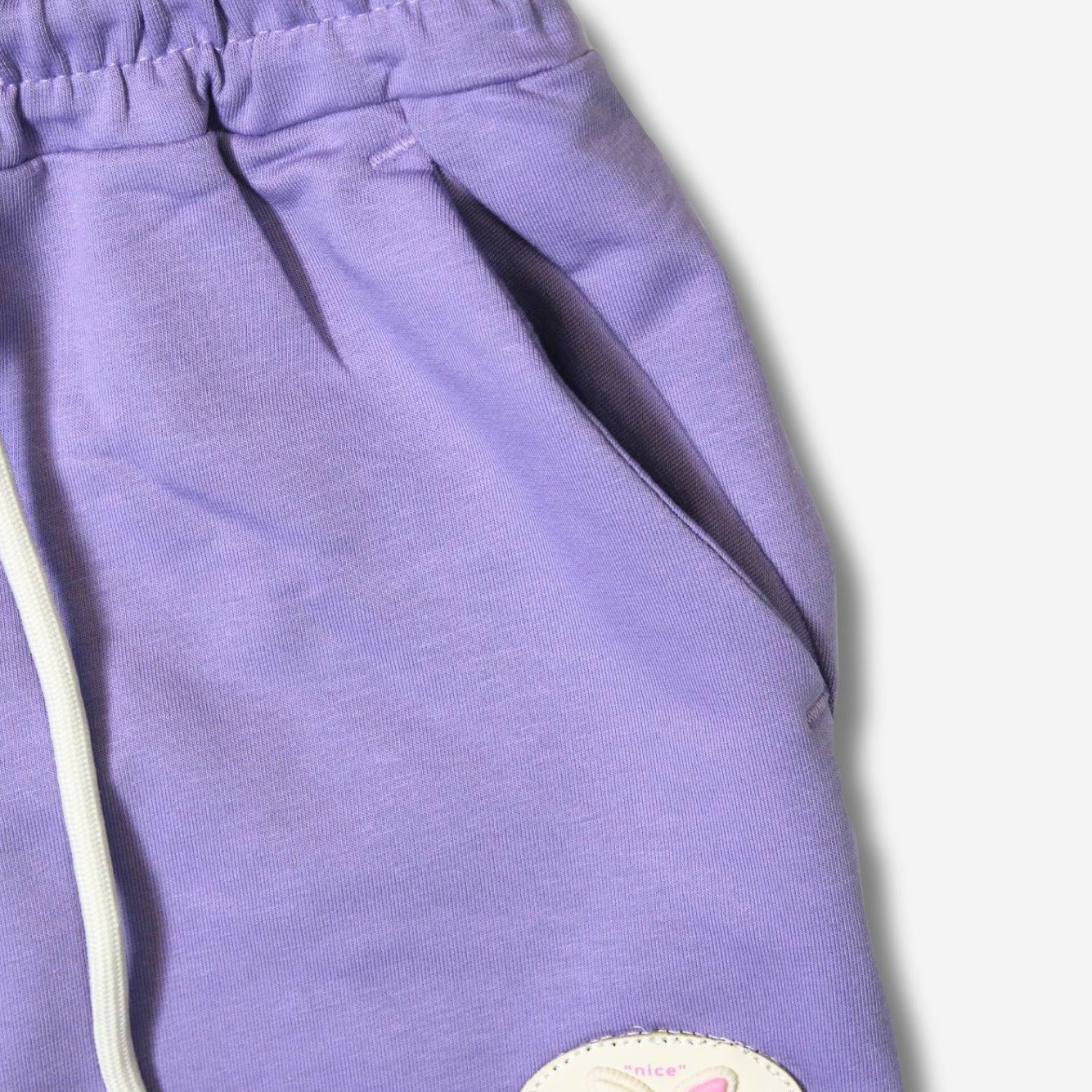 Kinder Jogginghose Lila mit Schmetterling-Applikation