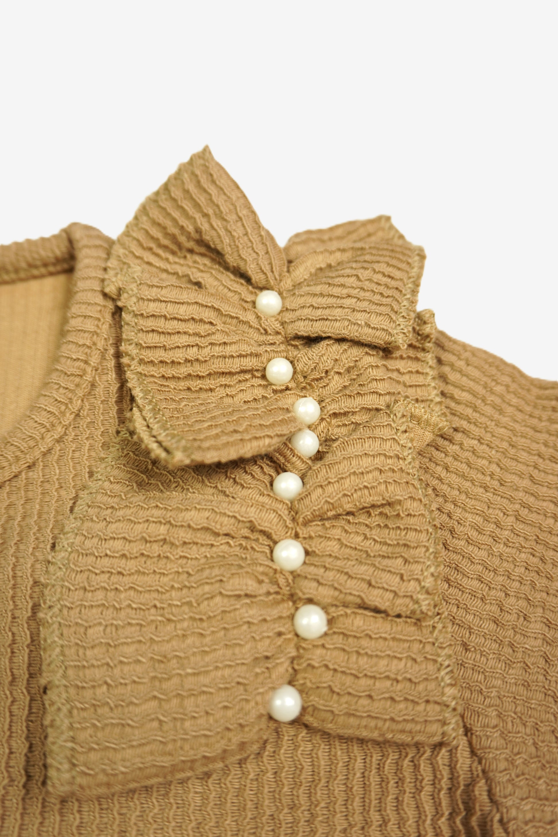 🤖 Mädchen Langarmshirt «Pearl Bow» – Camel/Ocker