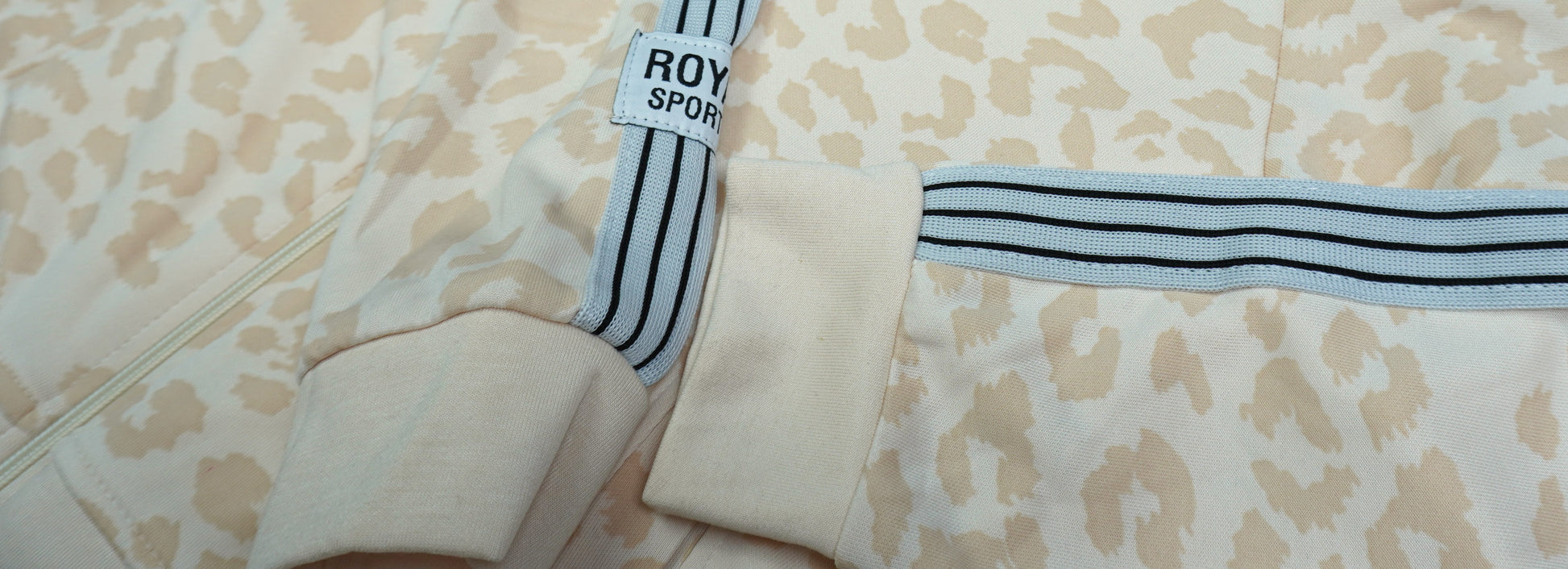 Kinder Trainingsanzug «Leopard» – Creme/Beige