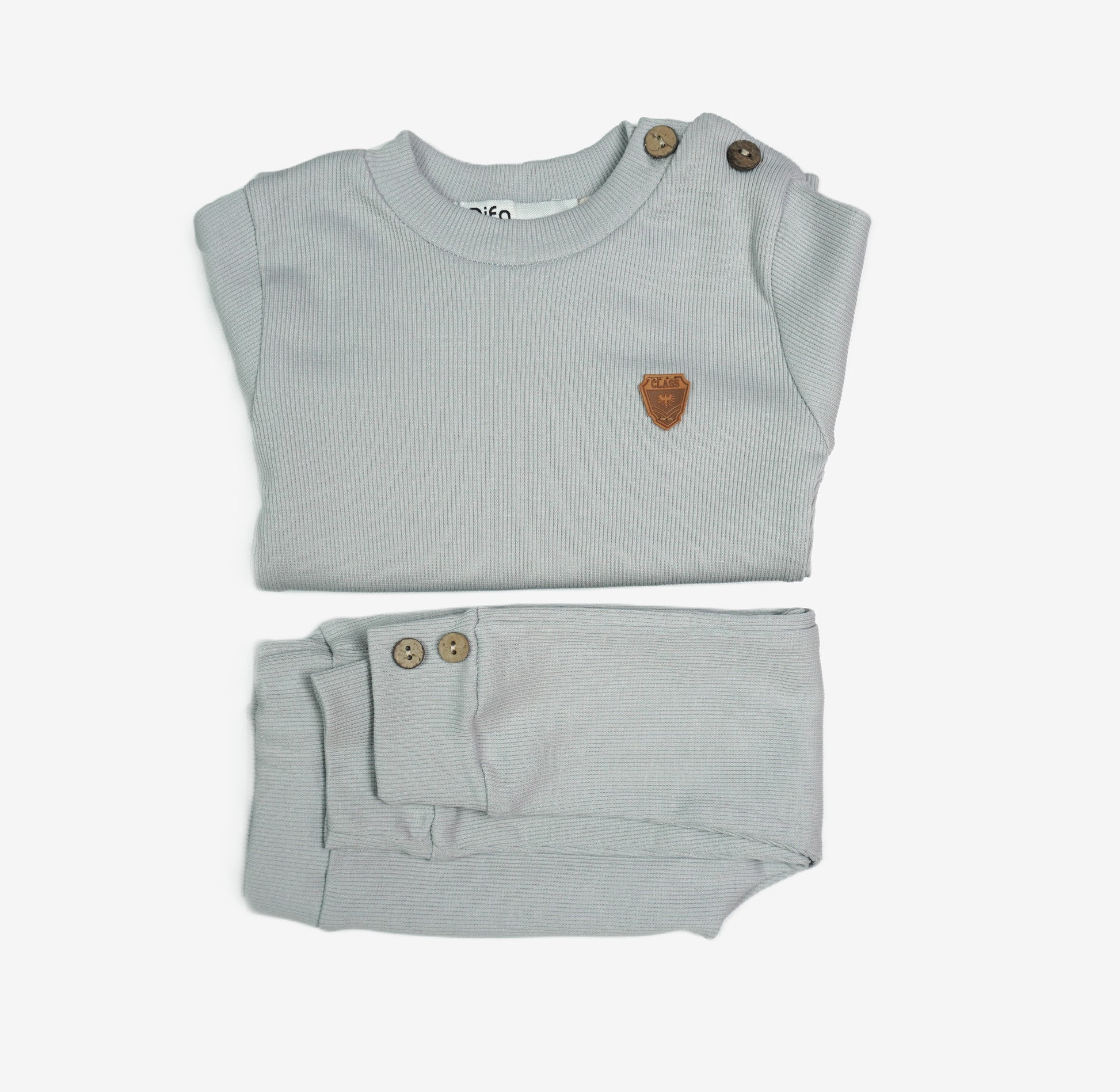 🧲 Difa Baby Jogginganzug – Eisblau Rippenstrick mit Leder-Patch (Sweatshirt & Hose)